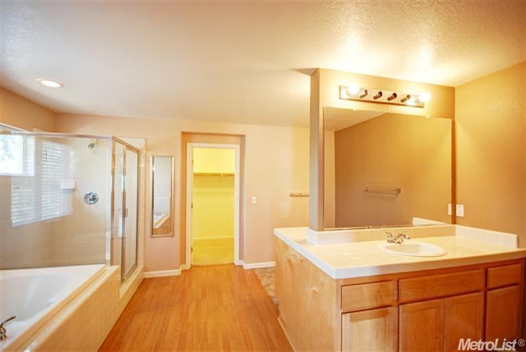 4251 Arroyo Ave, Davis, CA 95618 photo 12