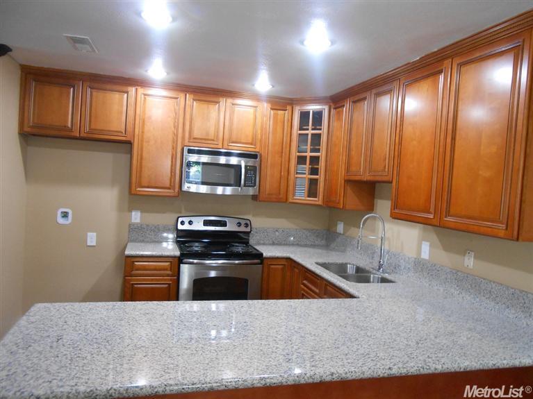 214 Downing Dr, Galt, CA 95632 photo 7
