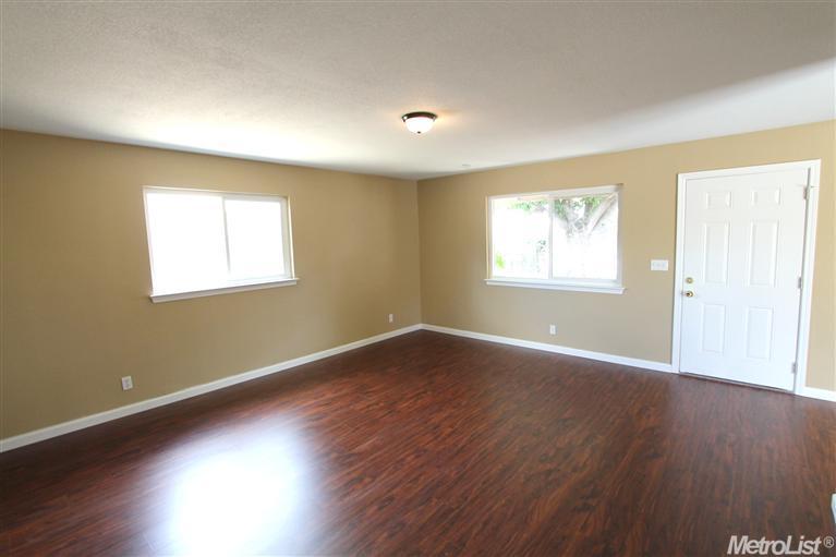 8161 Leyden St, Elverta, CA 95626 photo 5