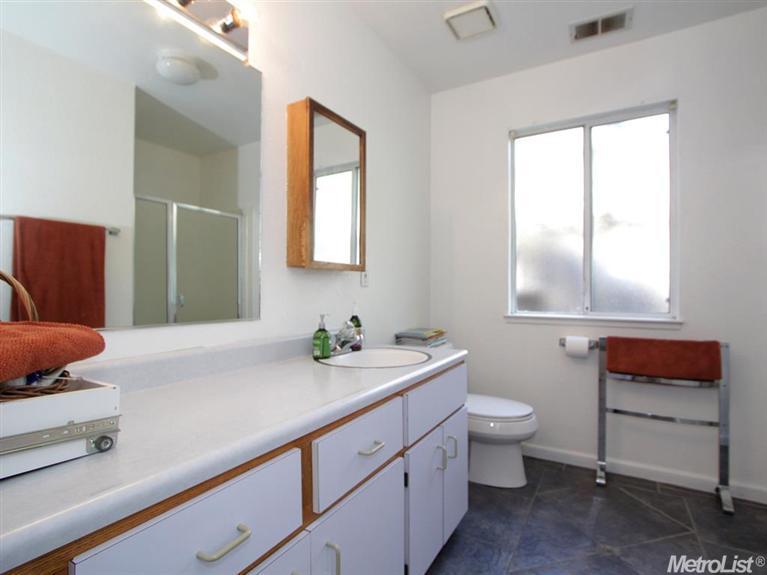 2227 Muir Woods, Davis, CA 95616 photo 12