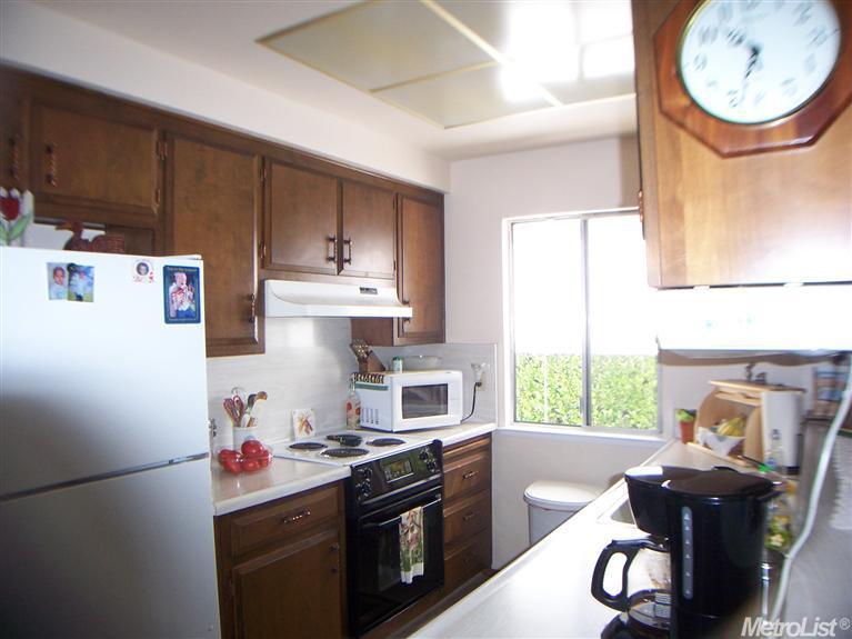 6330 Rampart Dr, Carmichael, CA 95608 photo 8