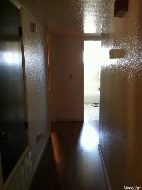 3216 Puma Way, Ceres, CA 95307 photo 8