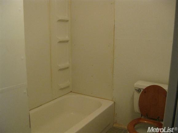 1673 6th Ave, Olivehurst, CA 95961 photo 3