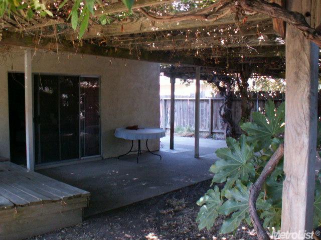 558 Van Dyken Way, Ripon, CA 95366 photo 13