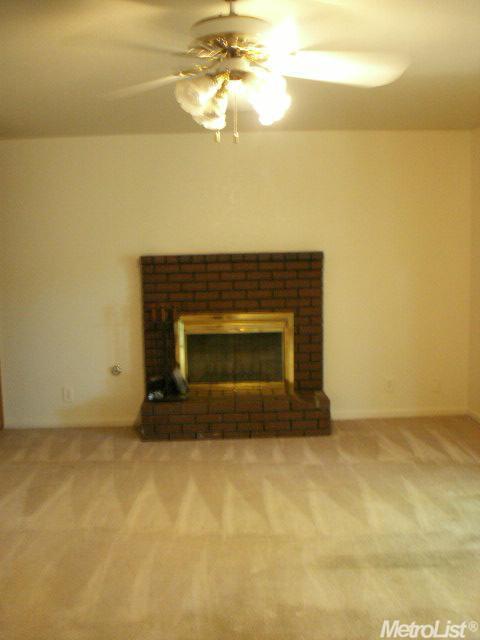 558 Van Dyken Way, Ripon, CA 95366 photo 7