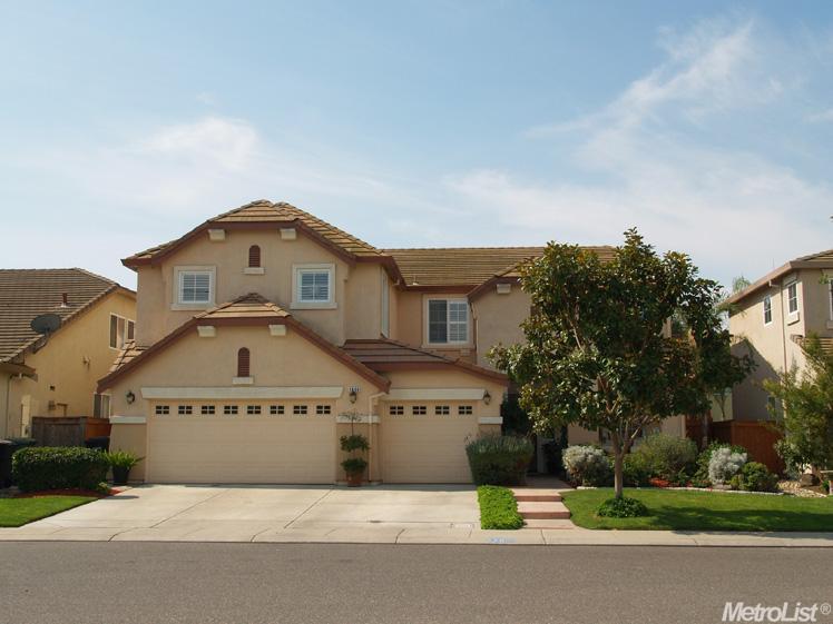 1404 Lecourbe Ct, Modesto, CA 95356 photo 1