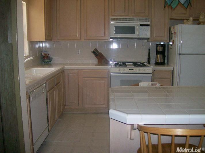 107 E Lowell Ave, Tracy, CA 95376 photo 4