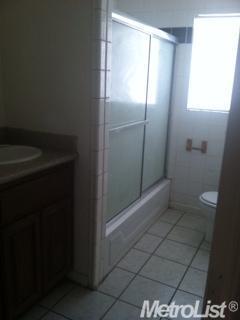 142 S Santa Ana Ave, Modesto, CA 95354 photo 11