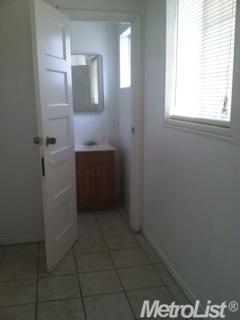 142 S Santa Ana Ave, Modesto, CA 95354 photo 12