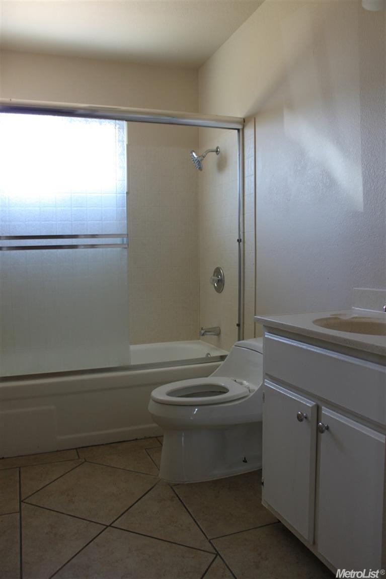 7917 Bellingrath Dr, Elverta, CA 95626 photo 6