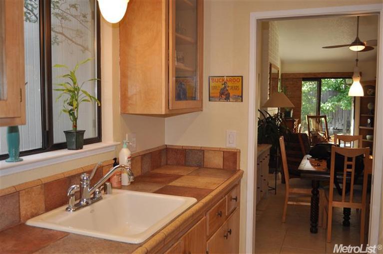4366 Cowell Blvd, Davis, CA 95618 photo 4