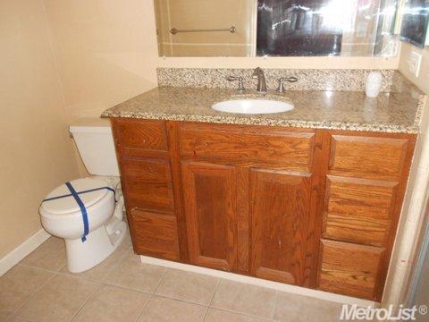 642 Acacia Ave, Manteca, CA 95336 photo 13
