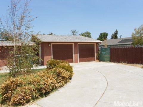 642 Acacia Ave, Manteca, CA 95336 photo 4