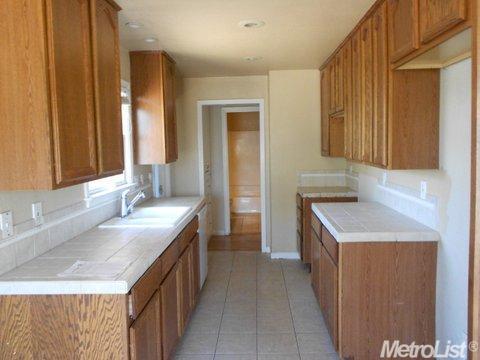 642 Acacia Ave, Manteca, CA 95336 photo 8