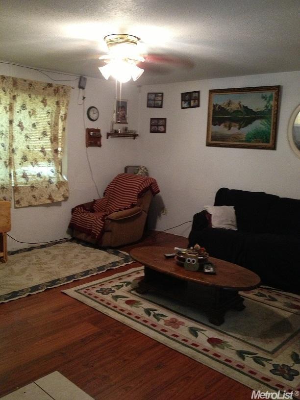 5304 8th St, Keyes, CA 95328 photo 4