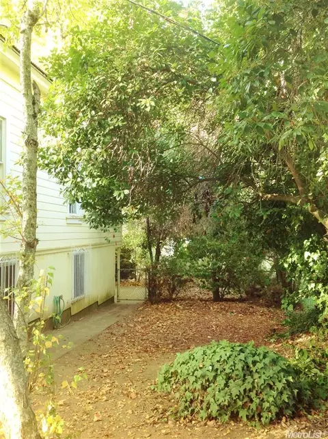 315 Stasal, Jackson, CA 95642 photo 4