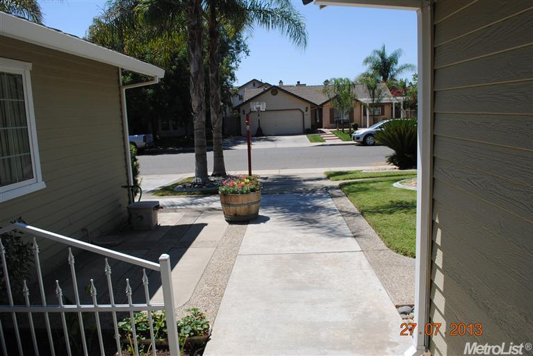 1725 Don Pedro Rd, Ceres, CA 95307 photo 4