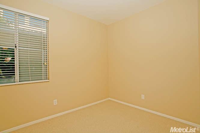 116 Farham Dr, Folsom, CA 95630 photo 10