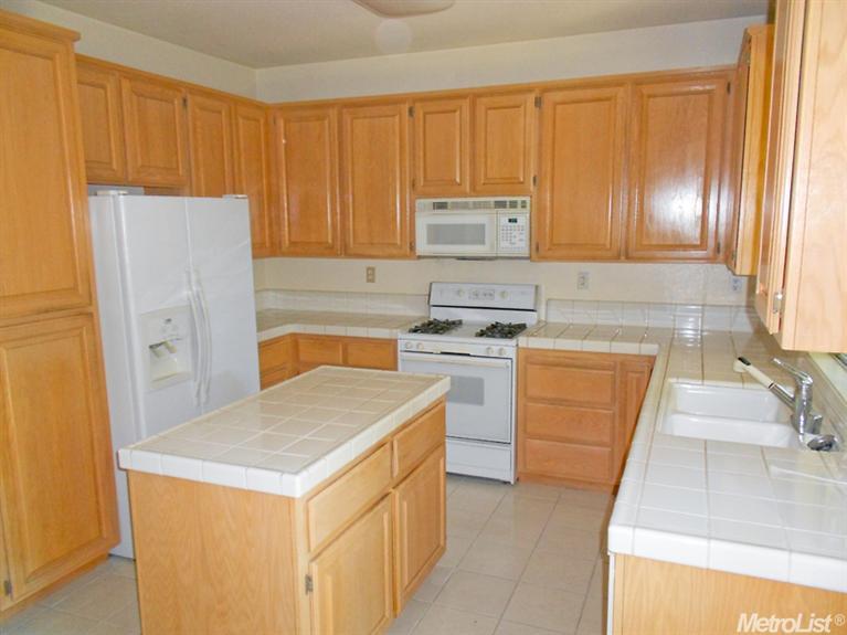 4105 Geyser Ln, Carmichael, CA 95608 photo 3