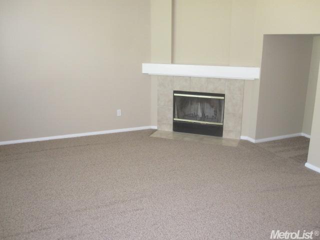 2569 Almanor Dr, Tracy, CA 95304 photo 5