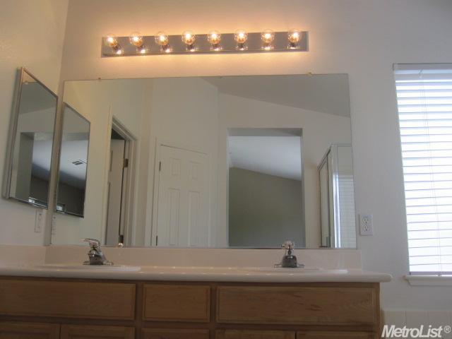 2569 Almanor Dr, Tracy, CA 95304 photo 7