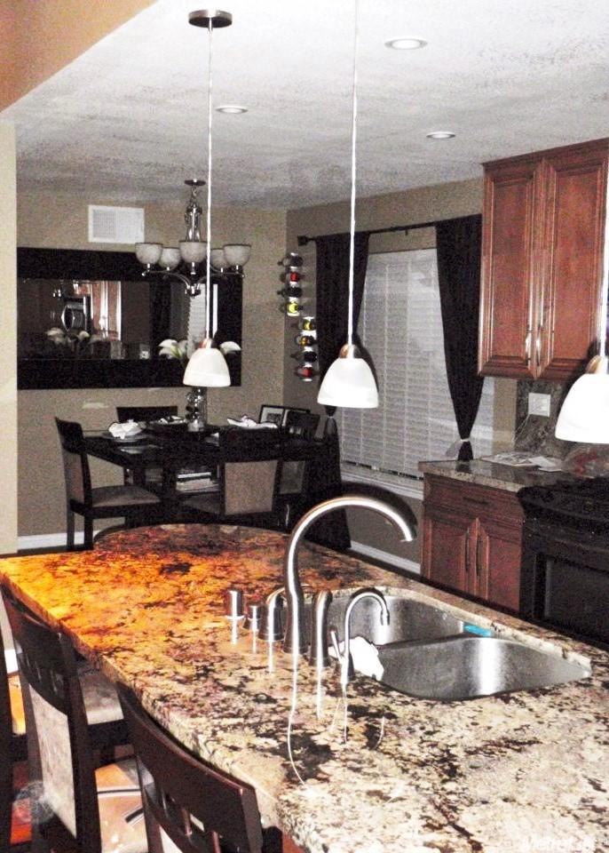 1308 Kara Ln, Modesto, CA 95355 photo 3
