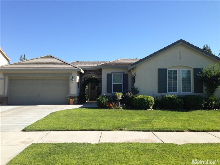 1756 W 4th St, Ripon, CA 95366 photo 1
