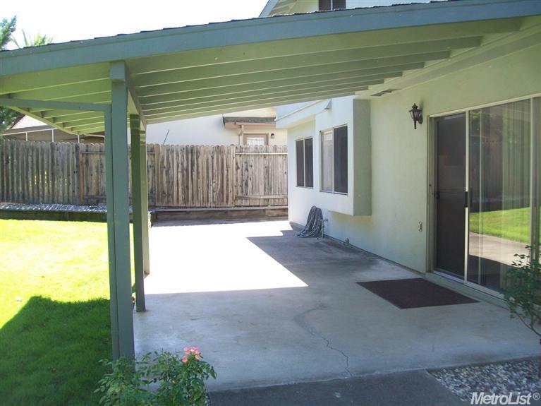 4740 Rustic Rd, Fair Oaks, CA 95628 photo 5