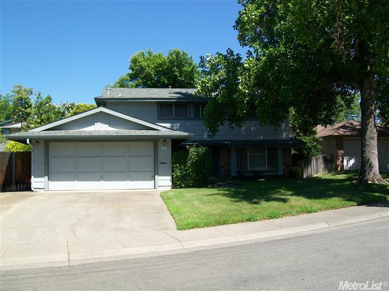 4740 Rustic Rd, Fair Oaks, CA 95628 photo 1