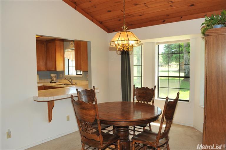 10906 Prospector Rd, Rough And Ready, CA 95975 photo 4