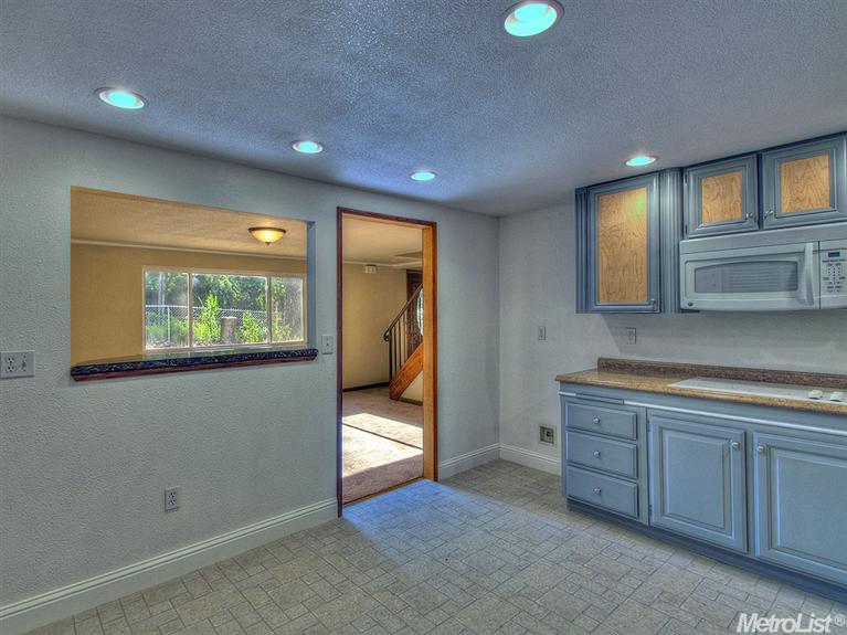 8564 Winding Way, Fair Oaks, CA 95628 photo 7