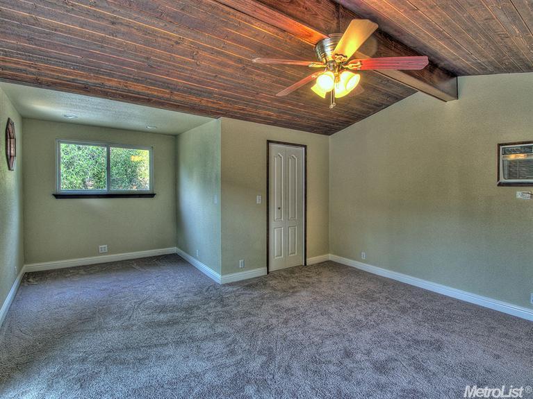 8564 Winding Way, Fair Oaks, CA 95628 photo 12