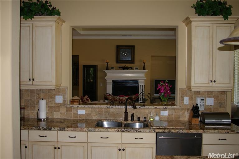 3825 Gresham Ln, Sacramento, CA 95835 photo 7