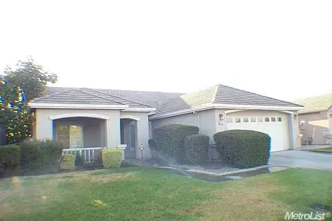 1982 London Ave, Manteca, CA 95336 photo 1