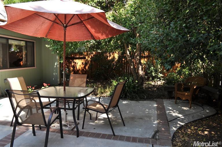 136 Ipanema Pl, Davis, CA 95616 photo 5