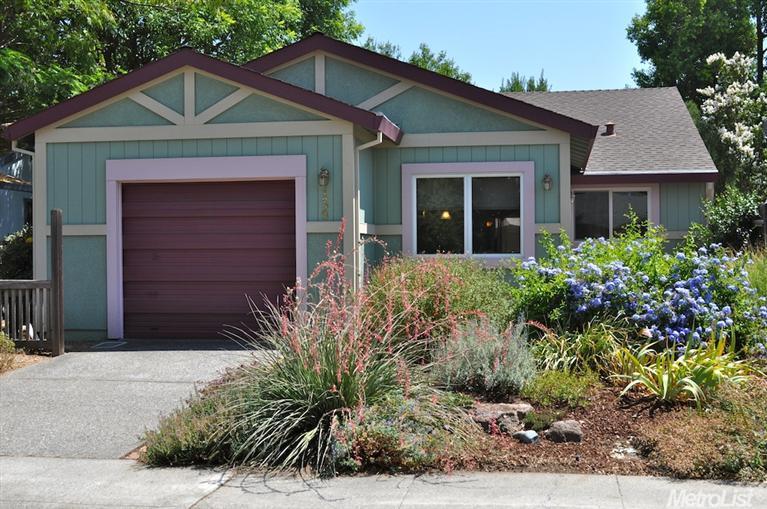 136 Ipanema Pl, Davis, CA 95616 photo 1