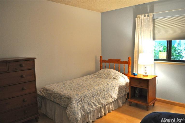 136 Ipanema Pl, Davis, CA 95616 photo 6