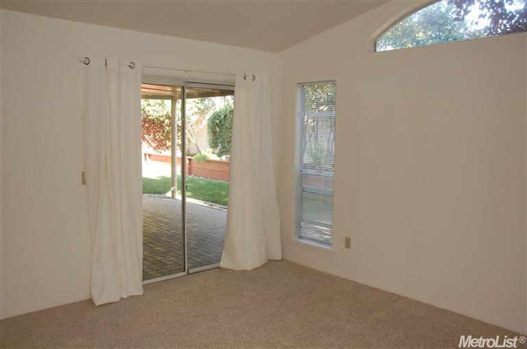 8151 Orchid Tree Way, Antelope, CA 95843 photo 12