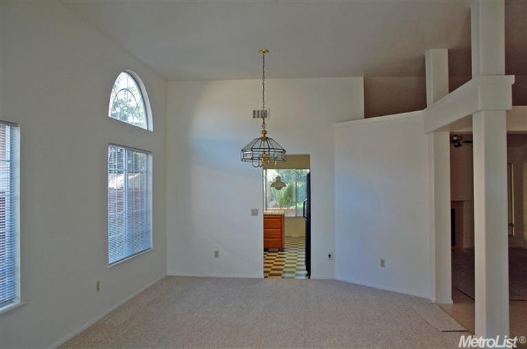 8151 Orchid Tree Way, Antelope, CA 95843 photo 4