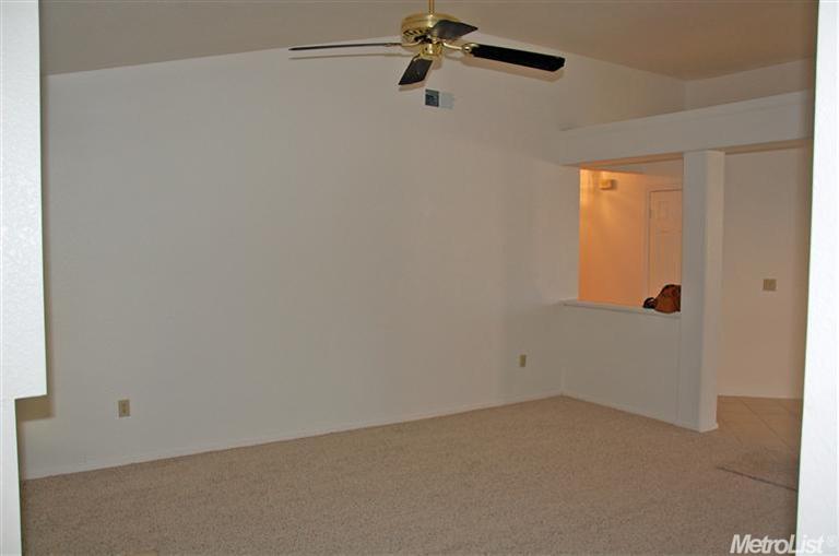 8151 Orchid Tree Way, Antelope, CA 95843 photo 7