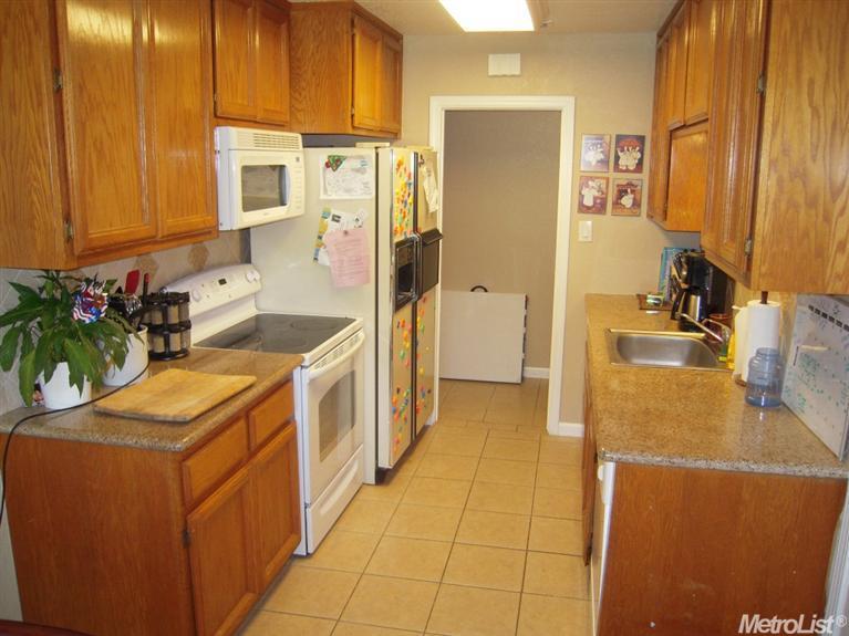 8927 Central Ave, Orangevale, CA 95662 photo 5