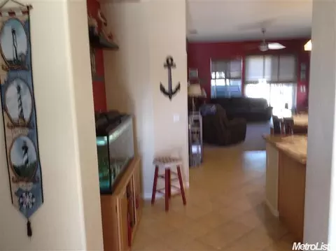 635 Boesch Dr, Ripon, CA 95366 photo 4