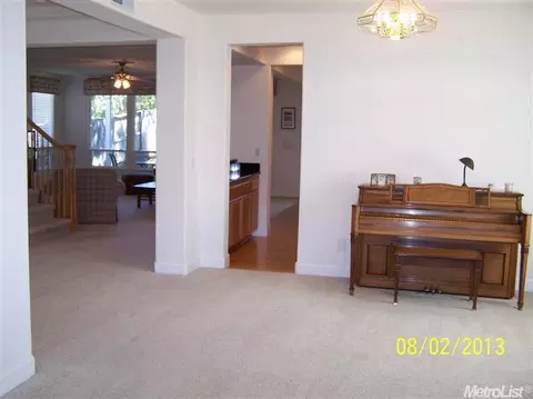 141 Eagleton Ct, Granite Bay, CA 95746 photo 4