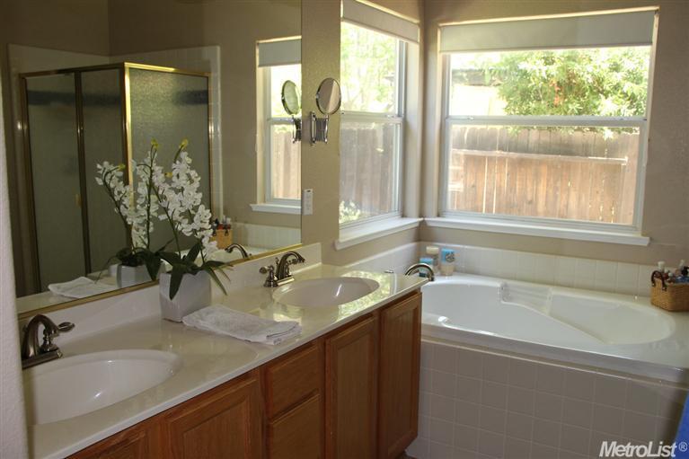 729 King, Folsom, CA 95630 photo 14