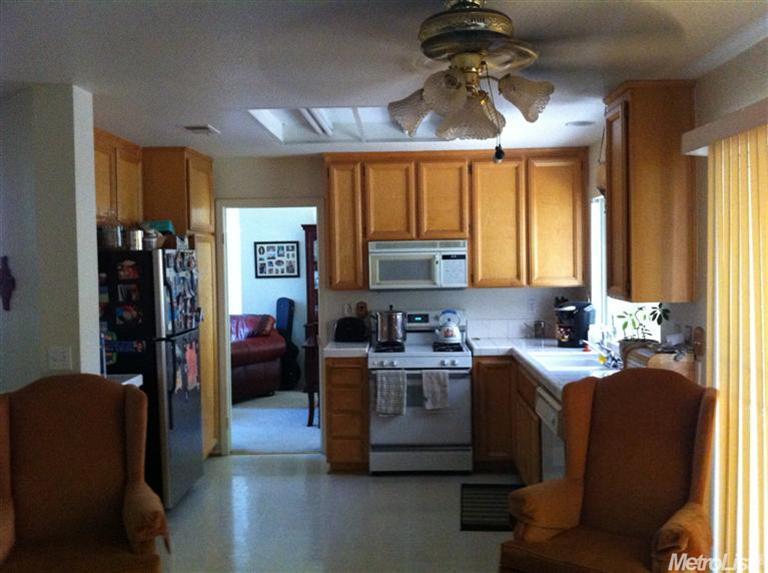 974 Shelborne Dr, Tracy, CA 95377 photo 4
