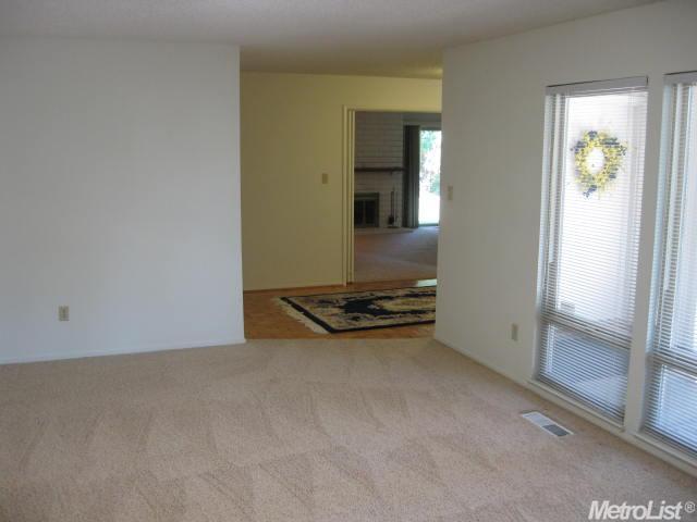 405 Leveland Ln, Modesto, CA 95350 photo 13