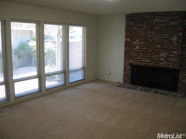 405 Leveland Ln, Modesto, CA 95350 photo 12