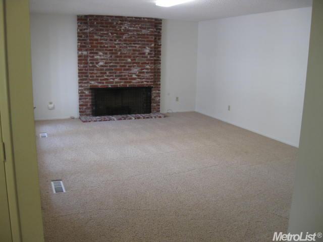 405 Leveland Ln, Modesto, CA 95350 photo 11