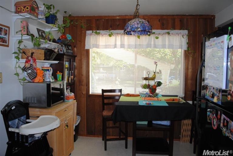 6119 Merry Ln, Carmichael, CA 95608 photo 5