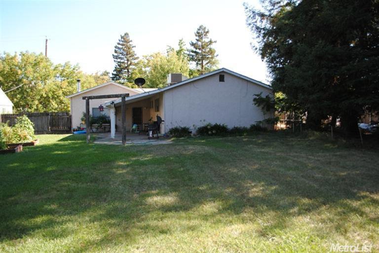 6119 Merry Ln, Carmichael, CA 95608 photo 8